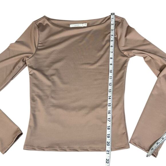 LUSH Double Lined Thick Long Sleeve Top Scoop Neck Size Small New WithOut Tag - Picture 7 of 10